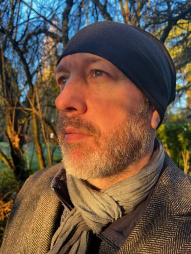 Walking-in-Dalgan-Gerry-Tully-Folksinger